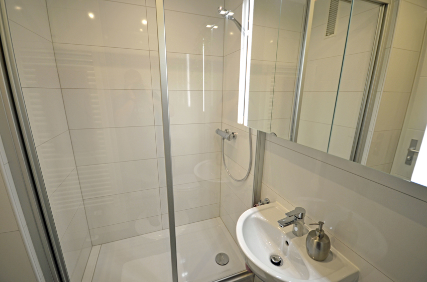 Ap. 1 Bad Etagenwohnung M�nchen