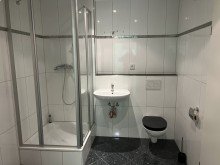 IMG_5280 Kleines B�ro mit Lagerfl�che, separater K�che und Duschbad in Oberlaindern