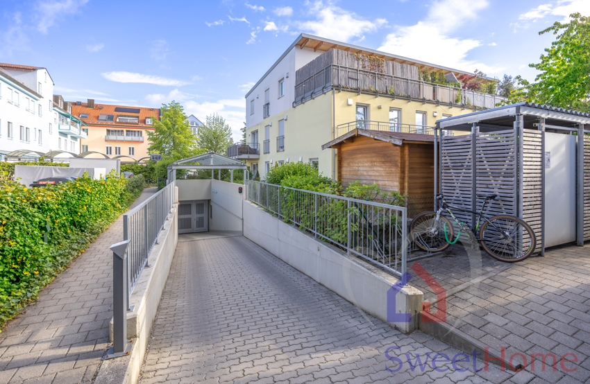 Tiefgarageneinfahrt Terrassenwohnung Germering