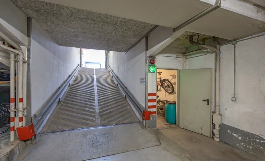 TG-Einfahrt Etagenwohnung M�nchen