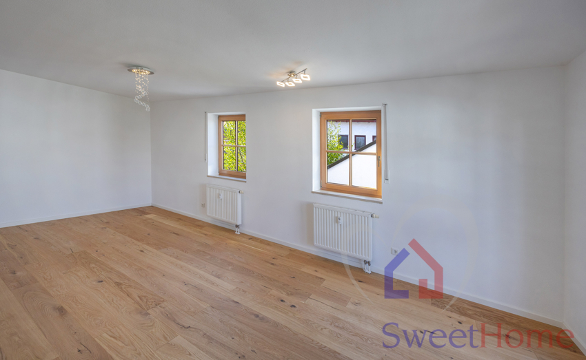 Wohnzimmer Etagenwohnung Moosburg