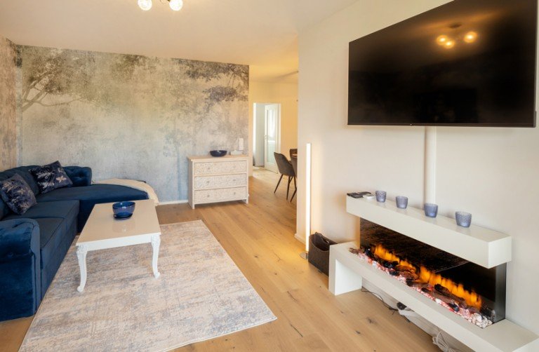Kolping_Wohnen2 Dachau Dachgeschosswohnung Top sanierte 4 Zimmerwohnung mit Balkon in S�d-West-Ausrichtung und Tiefgaragenstellplatz