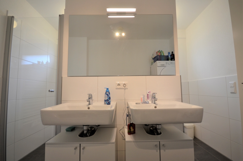 Badezimmer 2 Penthousewohnung Holzkirchen